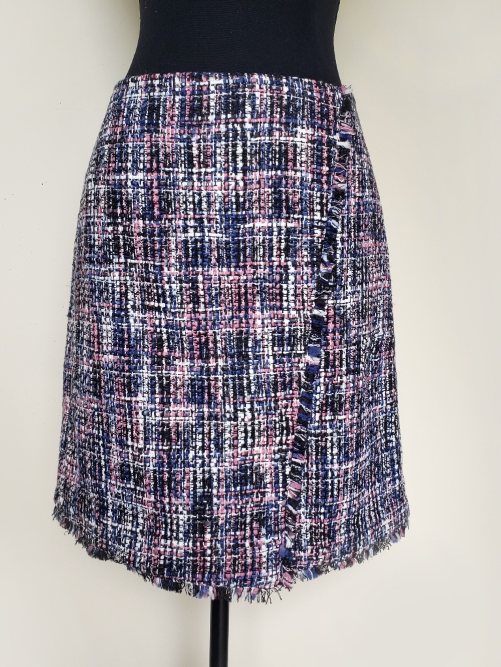 LOFT NWT Tweed Boucle Wrap Skirt 0 Pink Blue Preppy Quiet Luxury Office Chic